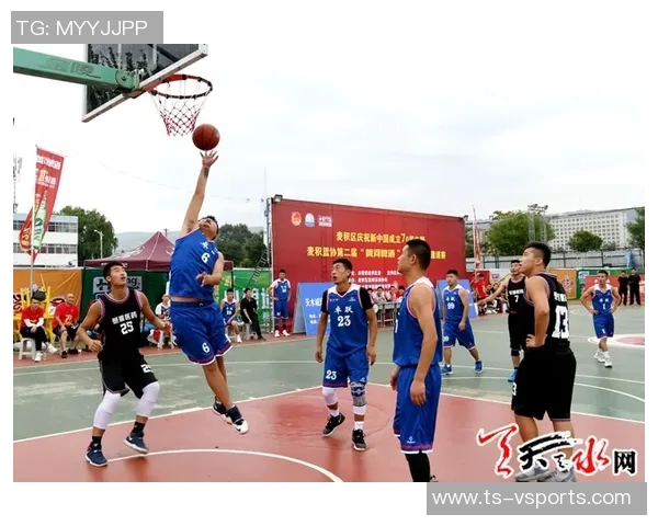 浓浓爱国情!三人篮球国家集训队举行升旗仪式彰显青春激情与爱国热忱