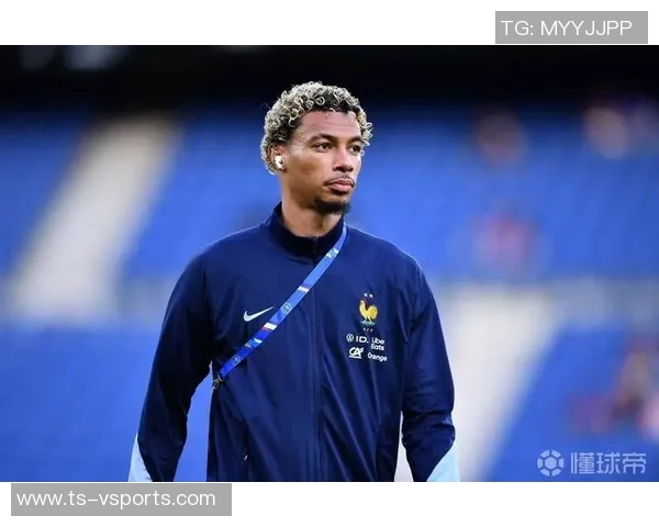 埃基蒂克晒格列兹曼7号球衣并配文:传奇 埃基蒂克晒格列兹曼7号球衣并配文:传奇