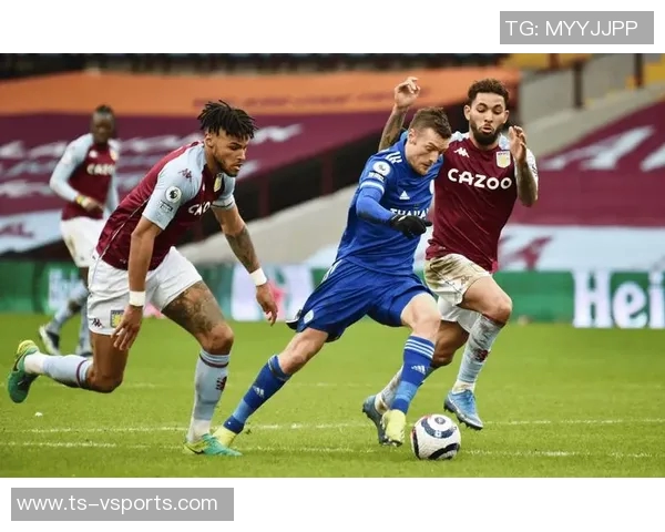 英超激战再燃：利兹联深陷降级区，维拉客场成绩堪忧，赛季悬念渐浓